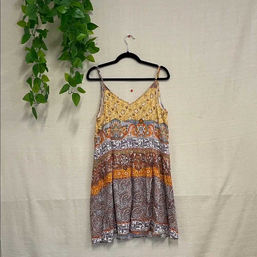 Cupshe Multicolor Paisley Camisole Top - Picture 2 of 3